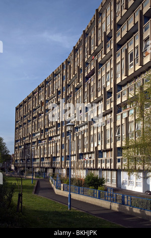 Robin Hood Gardens Estate in Ost-london Stockfoto