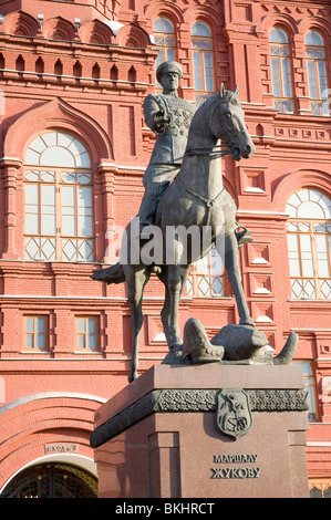 Marshall Zhukov Statue in der Nähe von Roter Platz Moskau Russland Stockfoto