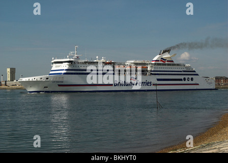 Cap Finisterre von Brittany Ferries verlässt Portsmouth Harbour. Stockfoto