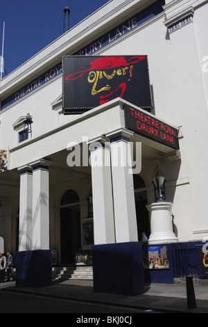 Abschnitt der Haupteingang zum Theatre Royal Drury Lane, London. Stockfoto