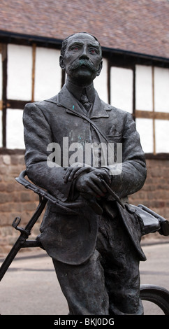 Statue von Sir Edward Elgar in der Nähe von Hereford Kathedrale Stockfoto