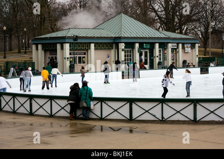 Frosch-Teich-Pavillion und Eisbahn in Boston Common, Boston, Massachusetts. Stockfoto