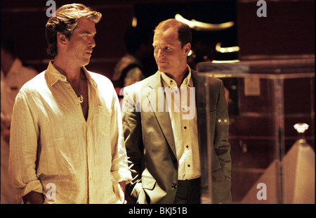 NACH SONNENUNTERGANG (2004) PIERCE BROSNAN, WOODY HARRELSON AFSS 001-15 Stockfoto