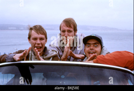 KEVIN ALLEN (DIR) O/S "TWIN TOWN (1997) MIT LLYR EVANS, RHYS IFANS KEVA 001 Stockfoto