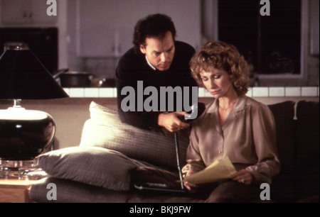 SAUBER UND NÜCHTERN (1988) MICHAEL KEATON, KATHY BAKER CLSB 009 Stockfoto