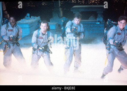 GHOSTBUSTERS (1984) ERNIE HUDSON, BILL MURRAY, DAN AYKROYD, HAROLD RAMIS GHB 045 L Stockfoto