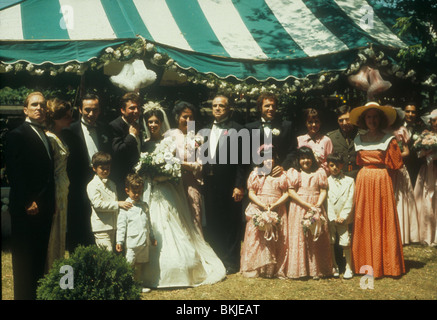 DER PATE (1972) ROBERT DUVALL, JOHN CAZALE, GIANNI RUSSO, TALIA SHIRE, MORGANA KING, MARLON BRANDO, JAMES CAAN, AL PACINO, Stockfoto