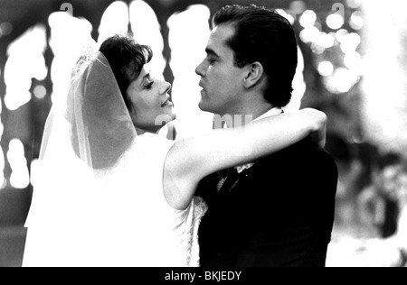 GOODFELLAS (1990) LORRAINE BRACCO, RAY LIOTTA GGDF 007P Stockfoto