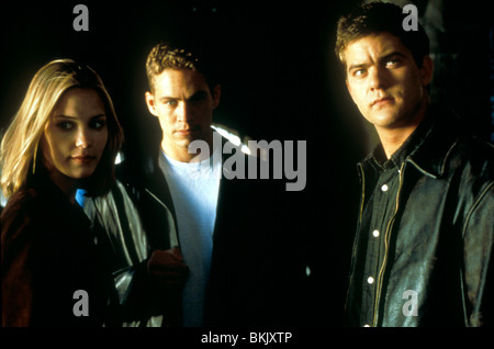 DER SCHÄDEL (2000) LESLIE BIBB, PAUL WALKER, JOSHUA JACKSON SKLS 055 Stockfoto