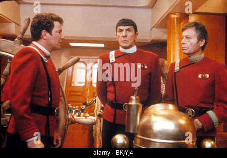 STAR TREK V: THE FINAL FRONTIER (1989) WILLIAM SHATNER, LEONARD NIMOY, DEFOREST KELLEY STV 006 Stockfoto