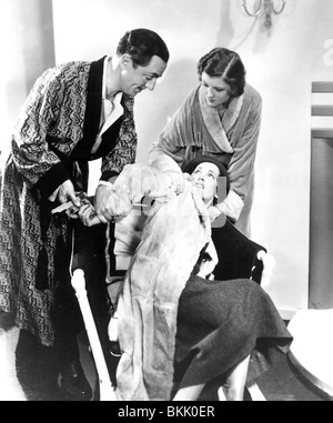 DER DÜNNE MANN (1934) WILLIAM POWELL, MYRNA LOY TTMN 012P Stockfoto