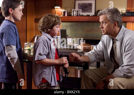 ZATHURA (2005) JOSH HUTCHERSON, JONAH BOBO, TIM ROBBINS ZATH 001-02 Stockfoto