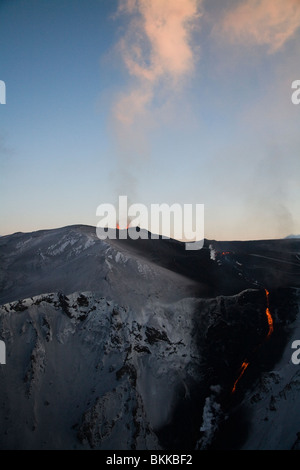 Island, 26. März 2010: Vulkanausbruch auf Fimmvörduháls, Südisland. Stockfoto