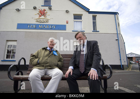 Ken Sie Clarke die konservative Wartungstafel und Schatten Staatssekretär für Business, Innovation and Skills Werbetätigkeit in Gorseinon UK. Stockfoto