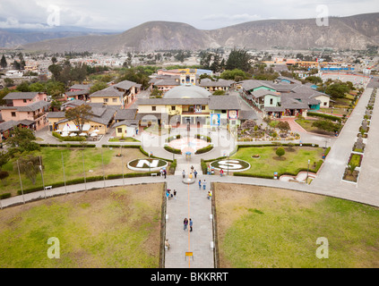 Die äquatorlinie in der Nähe von Quito in Ecuador, Südamerika gekennzeichnet Stockfoto