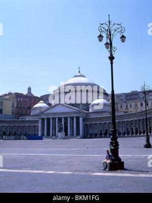 Kirche von San Francesco di Paola, Piazza del Plebiscito, Neapel, Kampanien, Italien Stockfoto