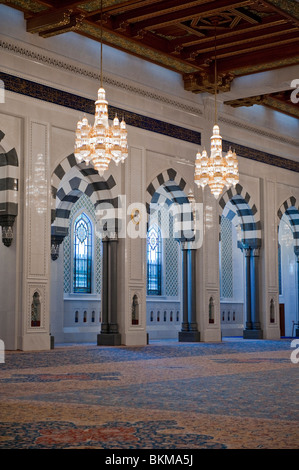 In der Haupthalle Gebet in Sultan Qaboos Grand Mosque, Muscat, Oman Stockfoto