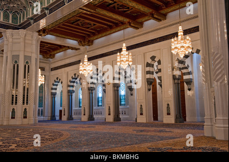 In der Haupthalle Gebet in Sultan Qaboos Grand Mosque, Muscat, Oman Stockfoto
