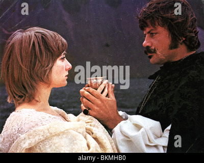 DER TEUFEL (1971) GEMMA JONES, OLIVER REED DVLS 009 FOH MOVIESTORE GALERIE LTD Stockfoto