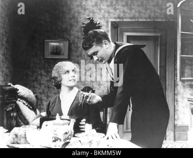 EWIG ENGLAND (1935) BETTY BALFOUR, JOHN MILLS FVE 008P Stockfoto