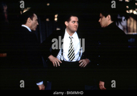 DIE BEERDIGUNG (1996) CHRISTOPHER WALKEN, CHRIS PENN, BENICIO DEL TORO FUNE 017 Stockfoto