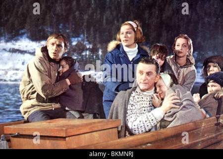 DIE HELDEN DER TELEMARK (1965)-RICHARD HARRIS, ULLA JACOBSSON, KIRK DOUGLAS HTMK 007 Stockfoto