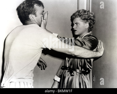 DIE HEIRAT MIT FREUNDLICHEN (1952) ALDO RAY, JUDY HOLLIDAY TMYK 001 P Stockfoto
