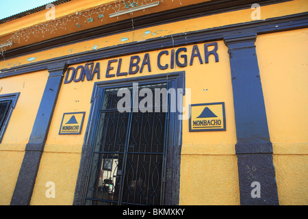 Dona Elba Zigarren, Zigarrenmacher, Granada, Nicaragua, Mittelamerika Stockfoto