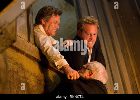 POSEIDON (2006) KURT RUSSELL, JOSH LUCAS, RICHARD DREYFUSS POSE 001-23 Stockfoto