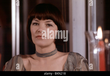 DIE ROMANTISCHE ENGLÄNDERIN (1975) GLENDA JACKSON RME 001 Stockfoto