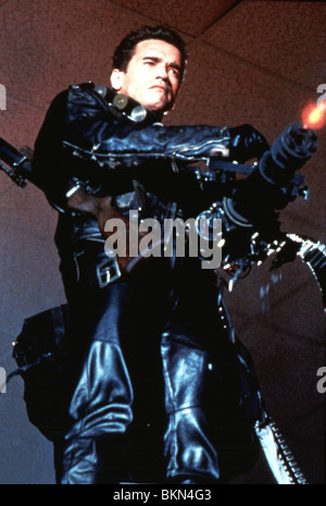 TERMINATOR 2: URTEIL TAG (1991) ARNOLD SCHWARZENEGGER TR2 043 Stockfoto