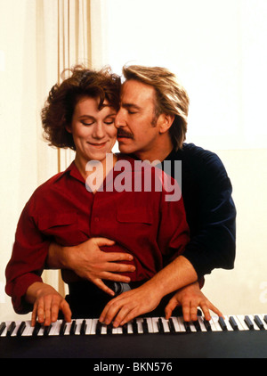 WIRKLICH WAHNSINNIG TIEF (1990) JULIET STEVENSON, ALAN RICKMAN TMD 004 Stockfoto