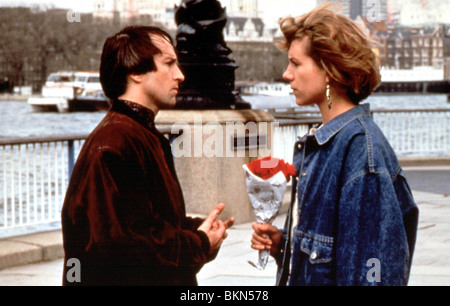 WIRKLICH WAHNSINNIG TIEF (1990) MICHAEL MALONEY, JULIET STEVENSON TMD 005 Stockfoto