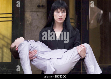 UV (2006) CAMERON BRIGHT, MILLA JOVOVICH ULTA 001-17 Stockfoto