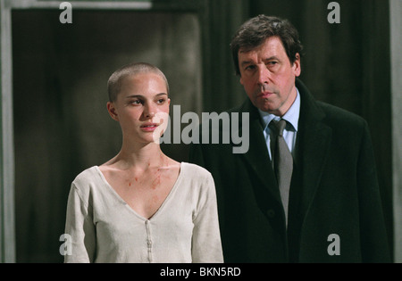 V WIE VENDETTA (2005) NATALIE PORTMAN, STEPHEN REA VFOR 001-18 Stockfoto