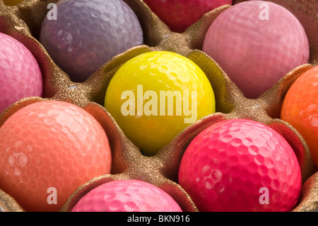 bunte Golfbälle Stockfoto