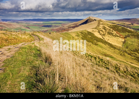 Blick vom Mam Tor entlang großer Ridge, Derbyshire, Peak District, England Stockfoto