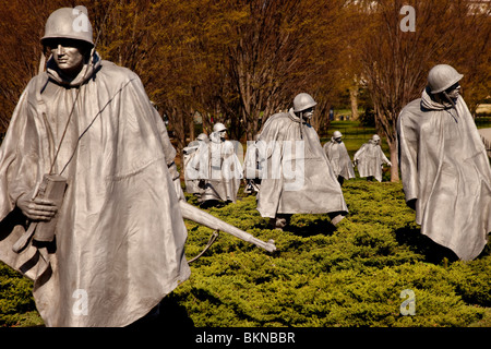 Lebensechte US Army Soldat Statuen "auf Streife" - Teil der Korea-Krieg-Memorial in Washington DC USA Stockfoto