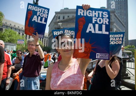 Kundgebung gegen Arizona Anti-Immigration Bill SB 1070 in Lower Manhattan in New Yorl Stockfoto