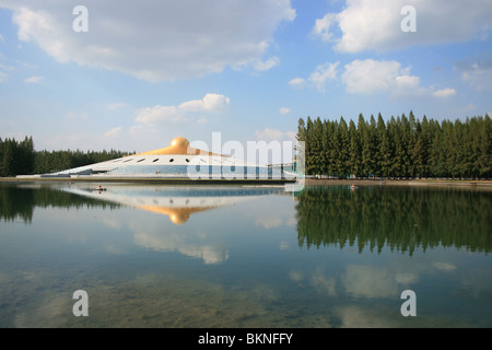 Buddhistischer Tempel in der Nähe von Bangkok Vororte, Thailand. Stockfoto