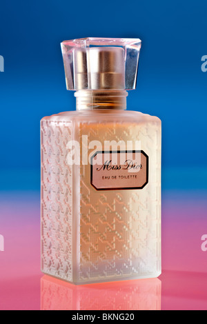 Miss Dior Eau De Toilette Parfüm Spray Flasche Stockfoto