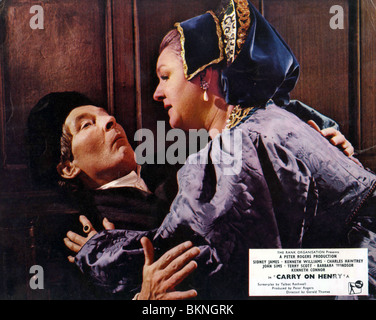 WEITERMACHEN SIE HENRY (1972) KENNETH WILLIAMS, JOAN SIMS COHY 002FOH Stockfoto