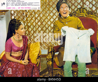 WEITERMACHEN BIS DIE KHYBER (1968) KENNETH WILLIAMS CRKY 001FOH Stockfoto