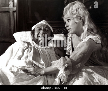 WEITERMACHEN SIE HENRY (1972) SID JAMES, BARBARA WINDSOR COHY 001 P Stockfoto