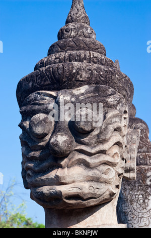 Statue der Gottheit (Detail), Xieng Khuan Buddha Park, Vientiane, Laos Stockfoto