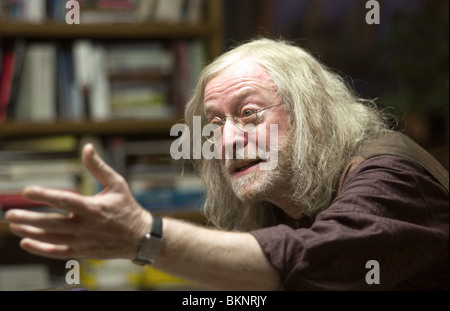 CHILDREN OF MEN (2006) MICHAEL CAINE CDOM 001-23 Stockfoto