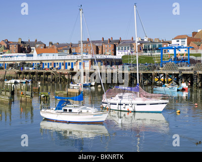 Yachten Boote, die in Bridlington Harbour East Yorkshire England vertäut sind Vereinigtes Königreich GB Großbritannien Stockfoto