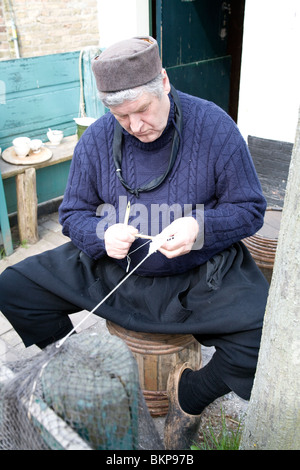 Menschen wieder anschließt Leben in Urk Dorf, Zuiderzee Museum, Enkhuizen, Niederlande Stockfoto
