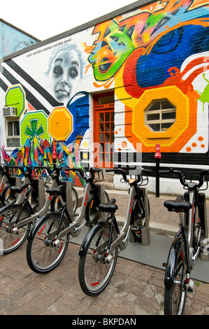 Bixi kostenlose Fahrräder in Duluth Straße Montreal Stockfoto