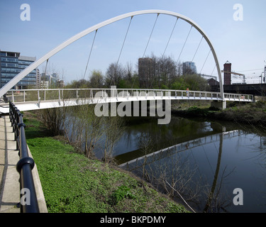 Neue Fußgänger Fußgängerbrücke, Whitehall Riverside, Leeds, West Yorkshire, Nordengland Stockfoto